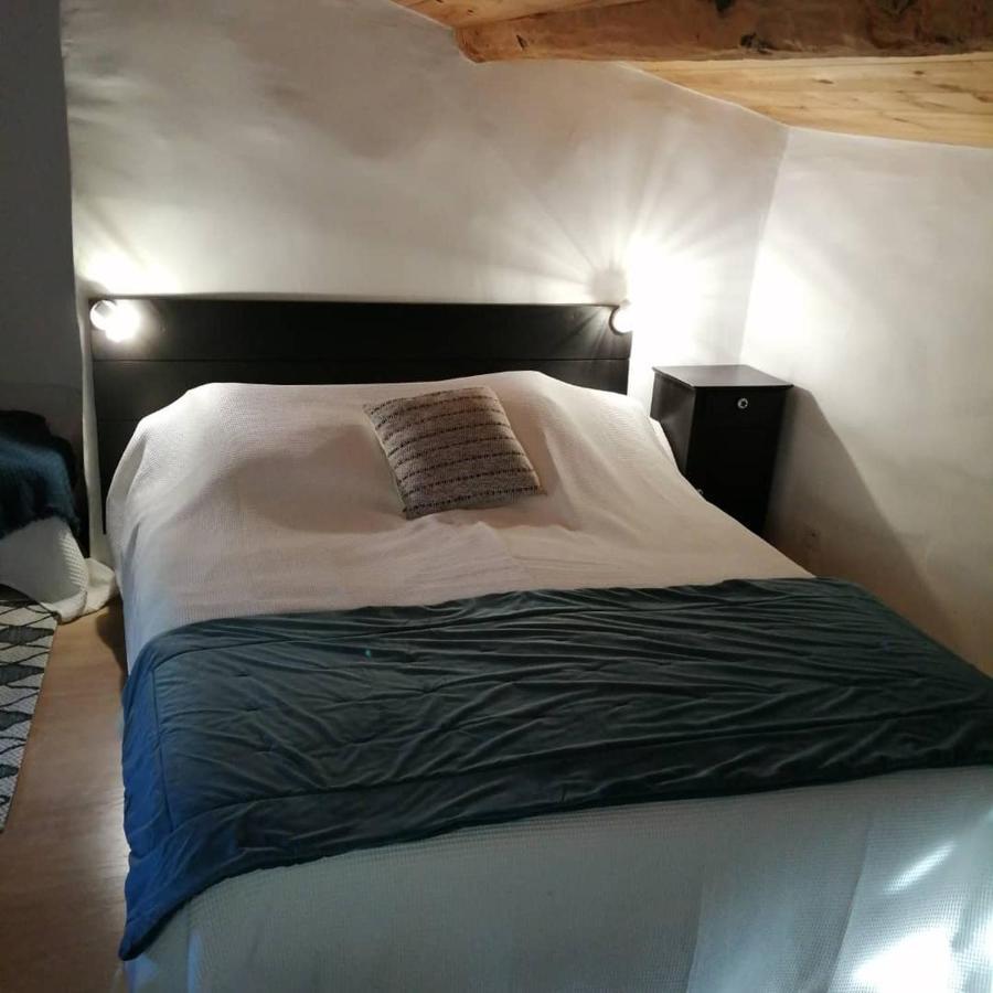 Le Logis D'Hestia Apartment Billom Bagian luar foto