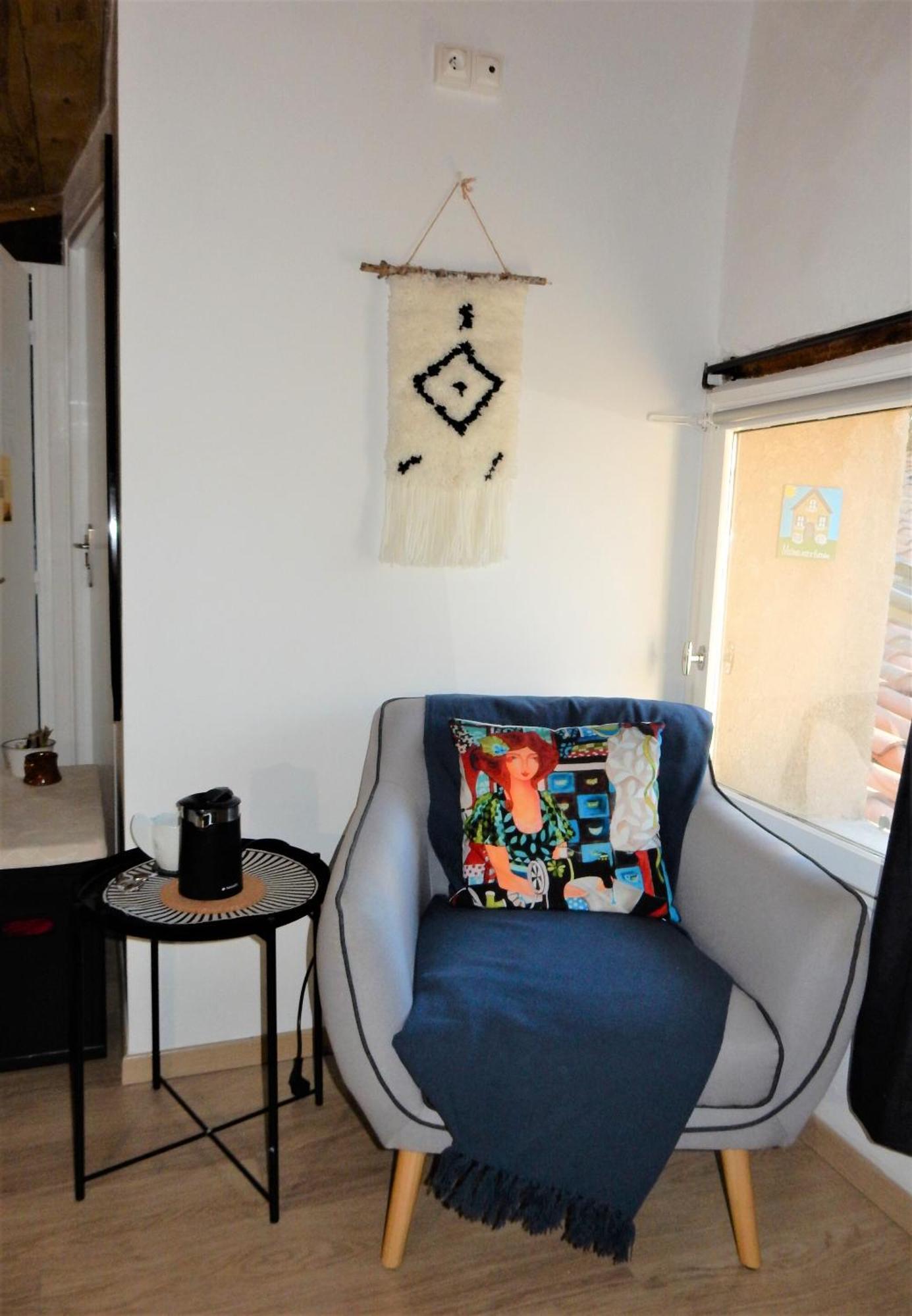 Le Logis D'Hestia Apartment Billom Bagian luar foto